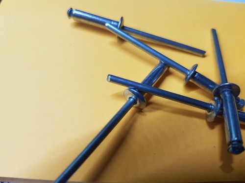 Rivetto alluminio graf - rivetto,