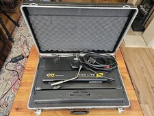 Kino Flo Diva Lite 401 in custodia rigida. Fai sembrare favoloso chiunque!