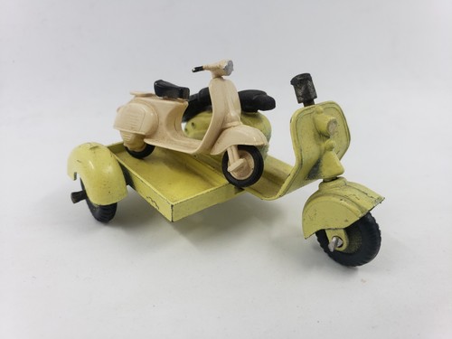 Vilmer lambretta scooter - 1/64,