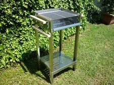 BARBECUE A LEGNA E CARBONELLA