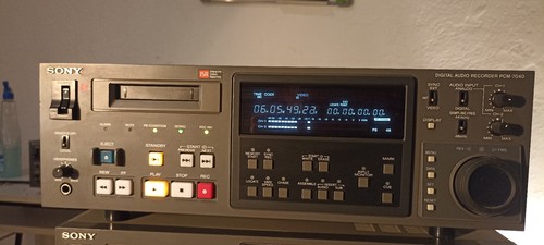 DAT-SONY-PCM-7040-ARGENTO-BUON