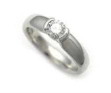 TIFFANY & Co. Anello solitario