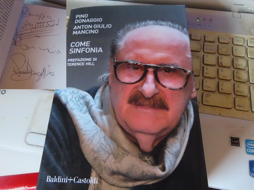 Libro come sinfonia di pino - libro, sinfonia"