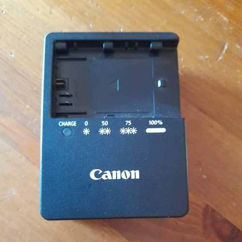 Canon battery charger - lc-e6,