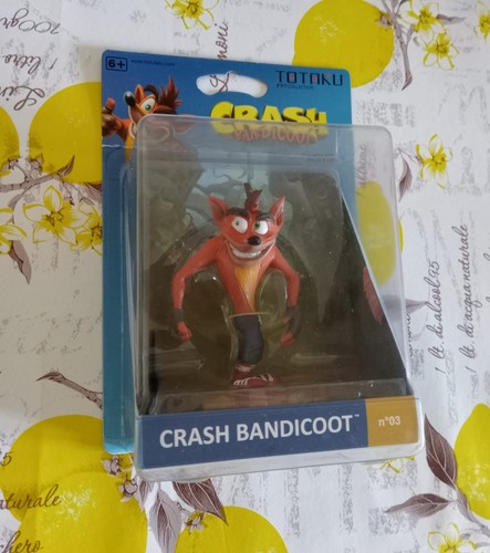 Action figure crash bandicoot - action,