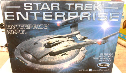 Polar lights star trek - polar,