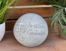 Sfera tombale in pietra