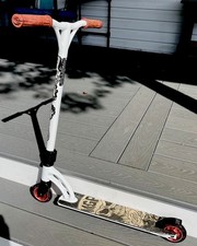 MADD GEAR MGP VX2 Team Scooter