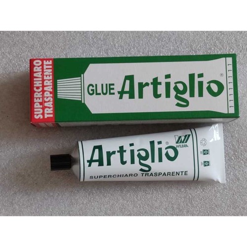 Artiglio colla superchiaro