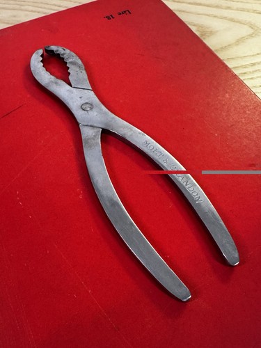 Pinza cavatappi pubblicitaria