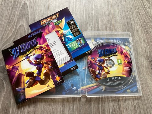 Sly cooper voleurs travers - sly, À
