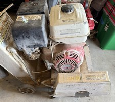 Vendo Mazzo Di Attrezzi