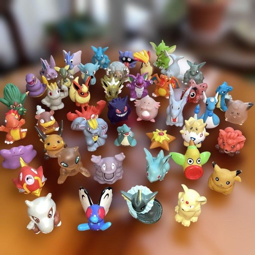 Lotto pezzi bambola pokemon - lotto,