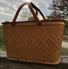 Cestino da picnic uomo rosso retrò vintage