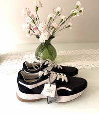 Sneakers donna Massimo Dutti taglia 10 US nuove nere bianche scamosciate unisciti alla vita