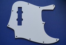 . NUOVO Jazz Bass White 3