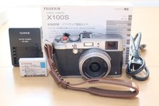 Fotocamera digitale Fujifilm X100S Silver funzionante con bonus