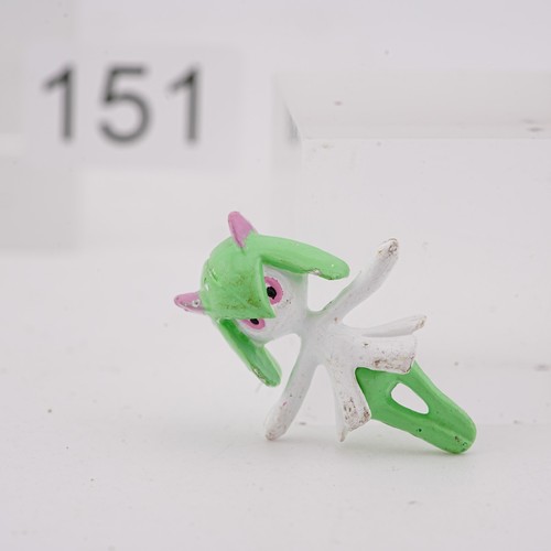 Kirlia tomy choco uovo - kirlia,