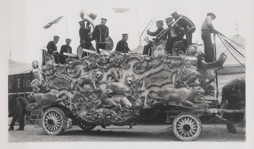 Cole bros circus - circus, parade