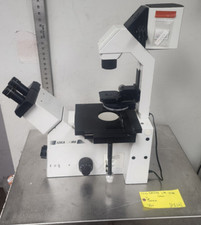 Leica DM IRB DMIRB Microscopio a fluorescenza invertito 090-132.706 [F1S4]