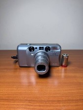 Minolta Riva Zoom 115 - 35mm Point & Shoot Fotocamera Analogica Funzionante