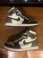 Air Jordan 1 moka taglia 9,5
