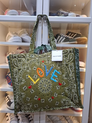 Call your name - your, tote