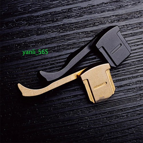 Stock hot shoe thumb grip - stock,