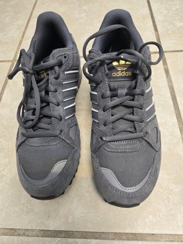 Size adidas 750 gray - 7.5-,