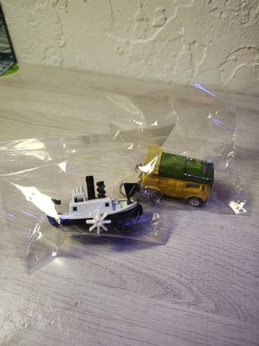 Hot wheel custom keychains - wheel,