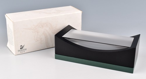 Swarovski crystal scs stand - crystal,