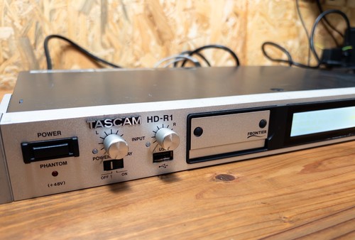 Tascam solid state - hd-r1,