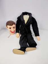 Manichino bambola ventriloquo