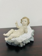 Statuina Lladro Bambino Gesù