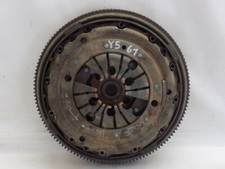 VOLANO + FRIZIONE 1.9 110 C.V VW GOLF 4 SERIE DAL 1997 AL 2004 NI Y561