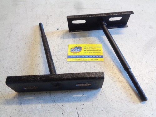 Coppia staffe paraurti - staffe,