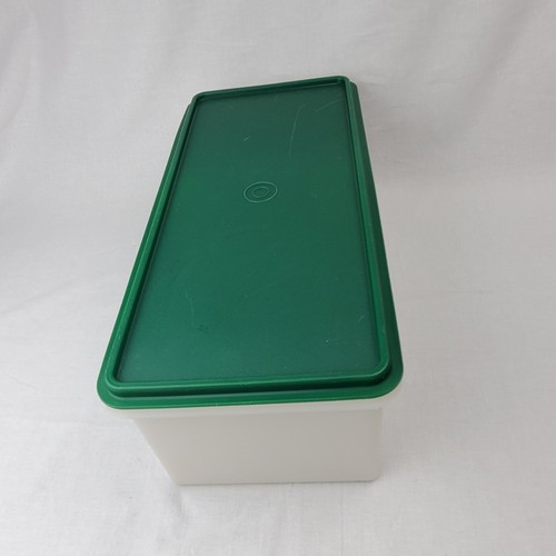 Tupperware bread box - bread,
