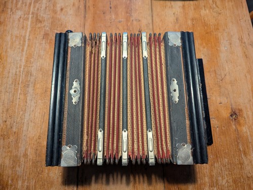 Vintage melodeon grand - melodeon, solo