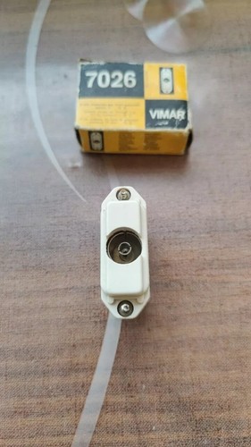 Presa passante vimar 7000 - tv,