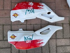 APRILIA TUAREG WIND 125 FIANCATINA DX SX CARENA LATERALE PLASTICA