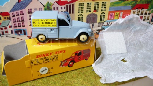 Dinky toys réédition - -,