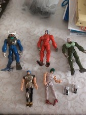 CAVALIERI ZODIACO E SAMURAI ACTION FIGURES