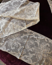 Elegante pizzo antico stile
