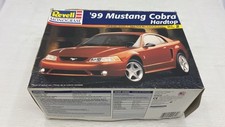 REV852535 Revell Ford Mustang Cobra Hardtop 1999 1/25 kit di montaggio