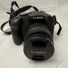 Panasonic LUMIX DMC-G6 con G VARIO 14-42mm f/3.5-5.6 come nuova