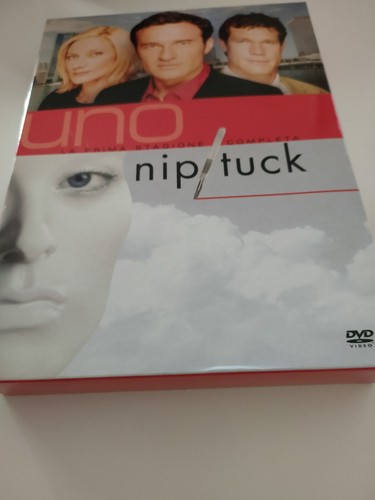 Nip tuck ryan murphy box - nip,