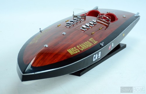 Modello miss canada iii - canada,