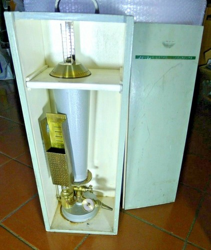 Vecchio strumento scientifico - vecchio,