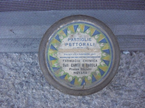 Vecchia scatolina latta - scatolina, in