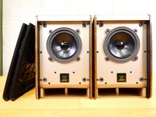 Altoparlanti compatti da